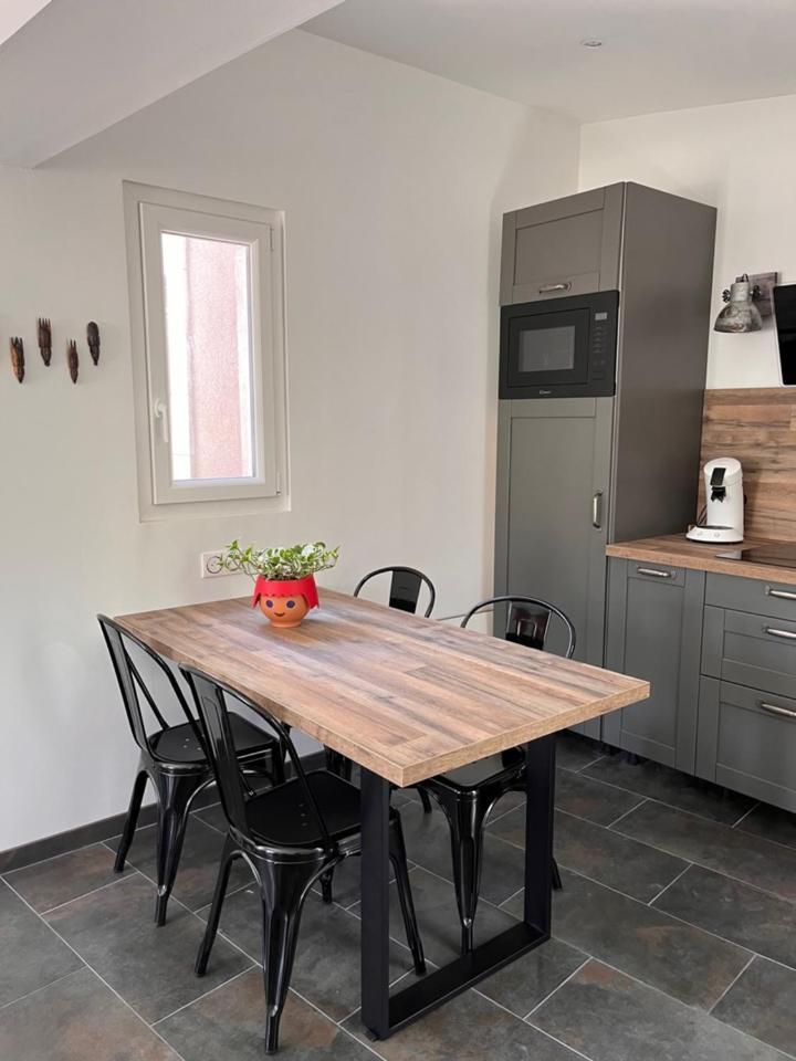 Maisonnette indépendante avec jardin/patio Nimes Exterior foto